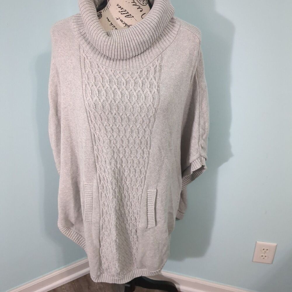 Cabi Womens Sweater Poncho Cowl Neck Cable Knit 3003 Gray Size Small